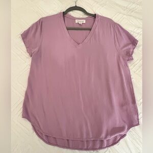 Cloth & Stone V-neck tshirt